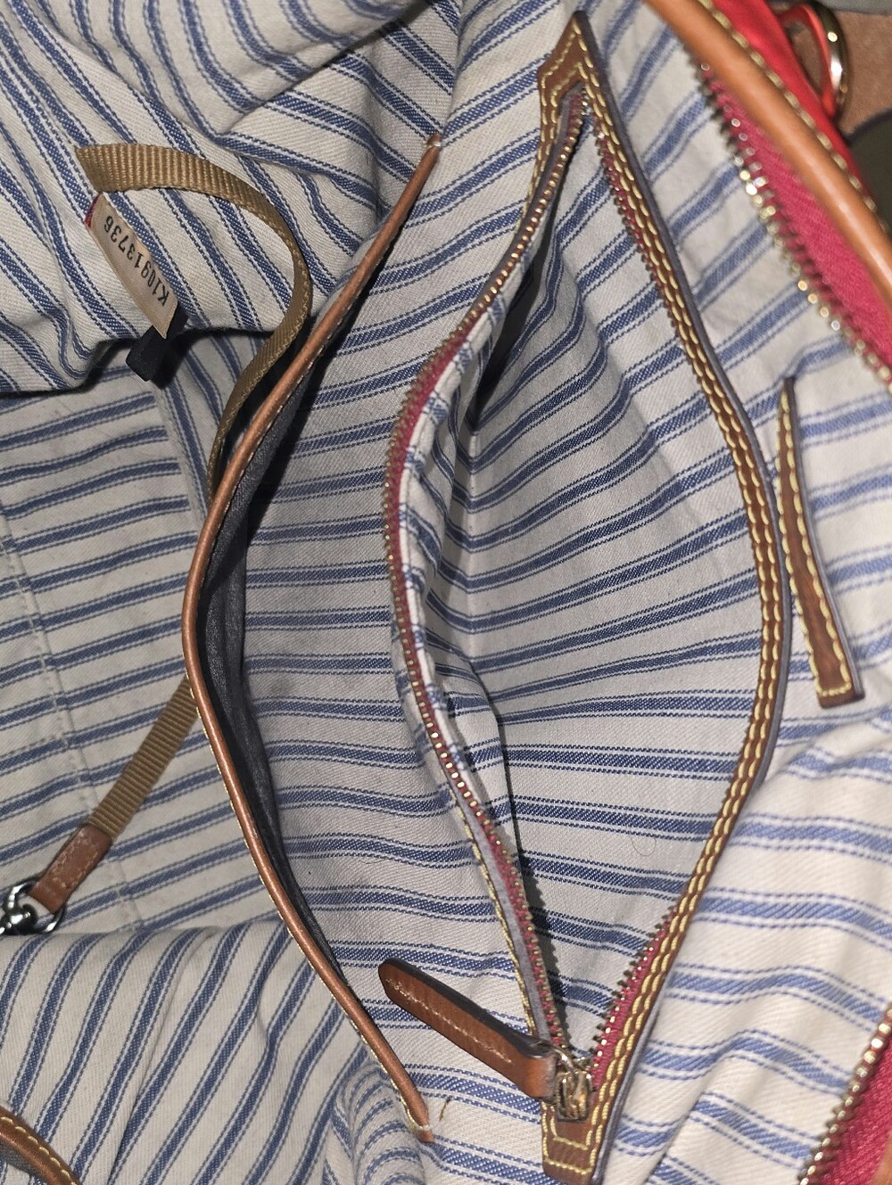 Dooney & Bourke Wayfarer Convertible Large Tote - Picture 12 of 15